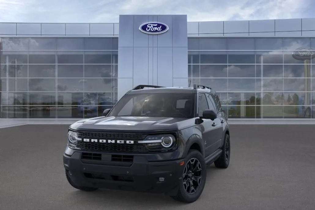 2025 Ford Bronco Sport Outer Banks photo 1