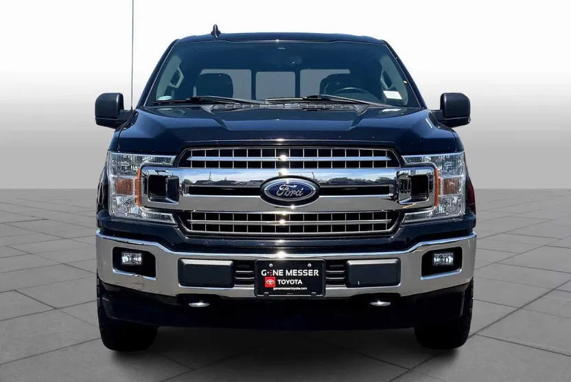 2020 Ford F-150 XLT photo 1