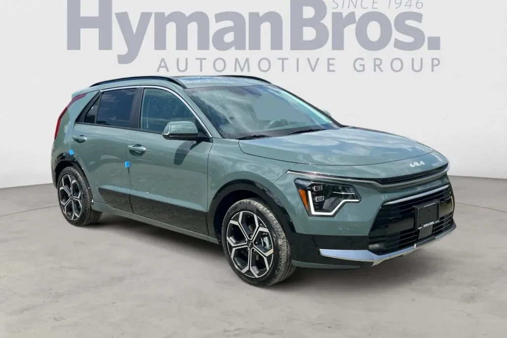 2025 Kia Niro SX Touring photo 1