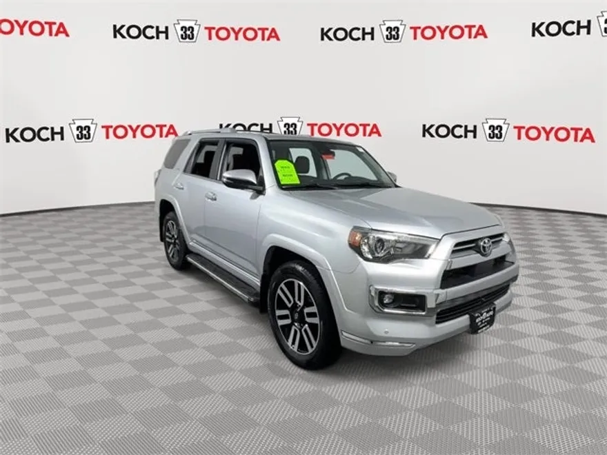 2022 Toyota 4Runner Limited photo 1