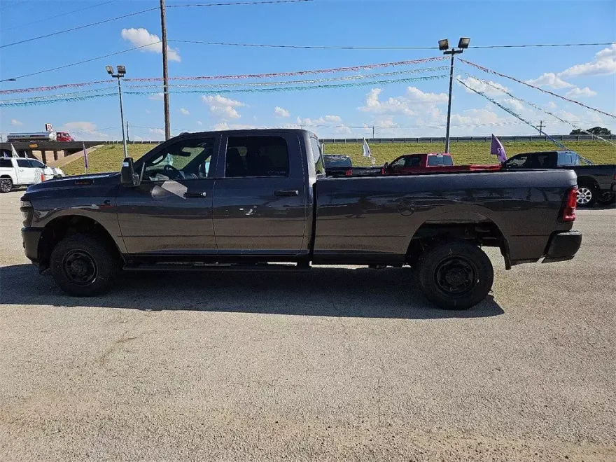 2026 Ram 2500 Tradesman photo 1