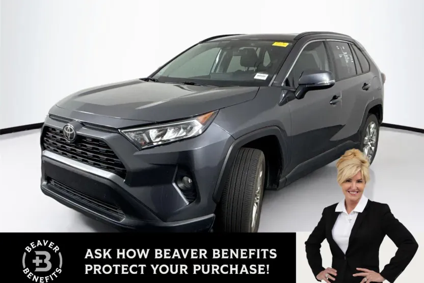 2020 Toyota RAV4 XLE Premium photo 1