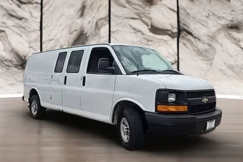 2014 Chevrolet Express 2500 Cargo Van photo 1