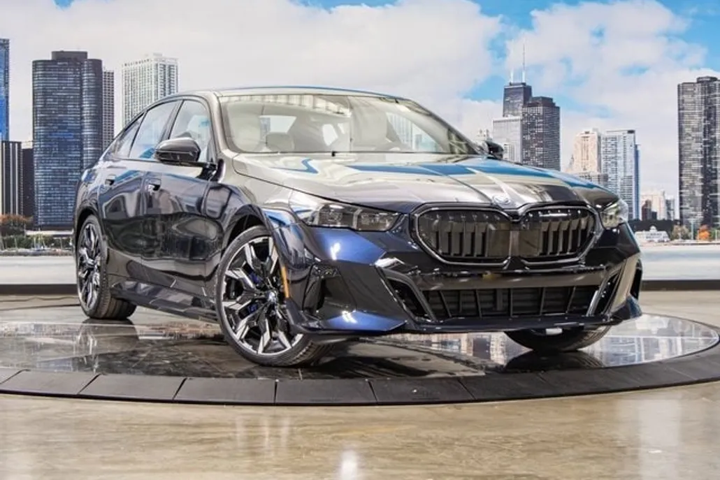 2026 Bmw 550e xDrive photo 1