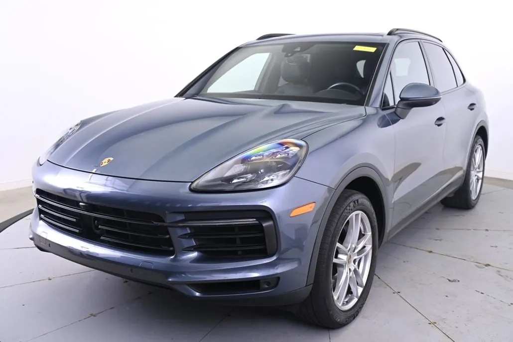 2019 Porsche Cayenne Base photo 1