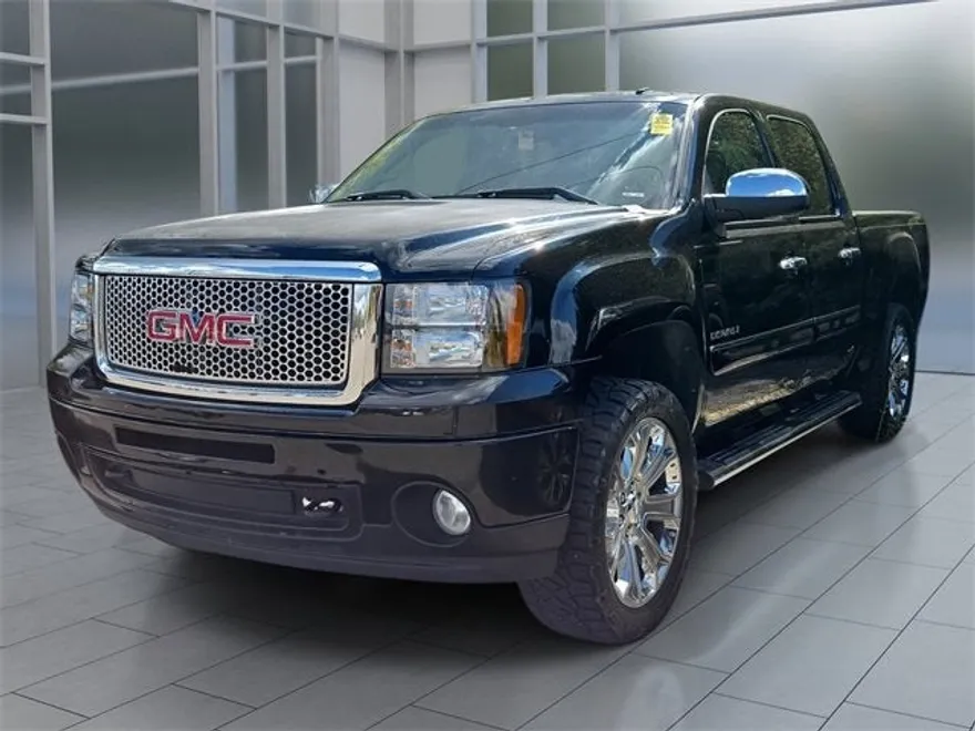 2010 Gmc Sierra 1500 Denali photo 1