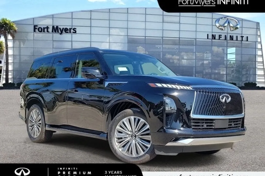 2025 Infiniti QX80 Luxe photo 1