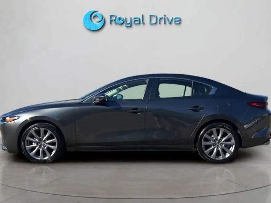 2025 Mazda Mazda3 Sedan 2.5 s Preferred photo 1