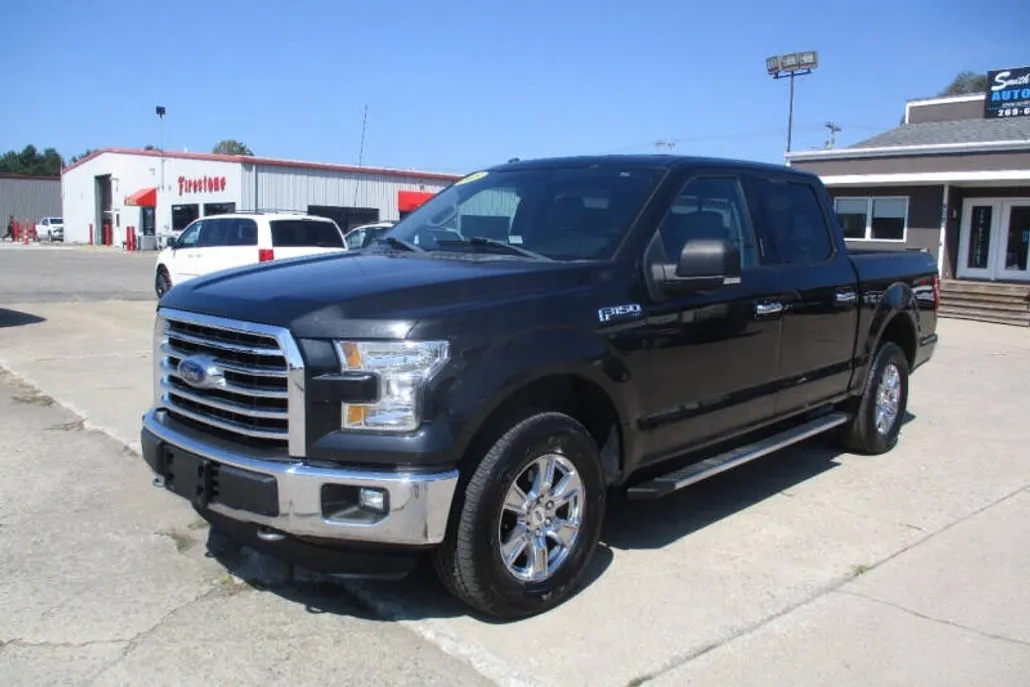 2015 Ford F-150 XLT photo 1
