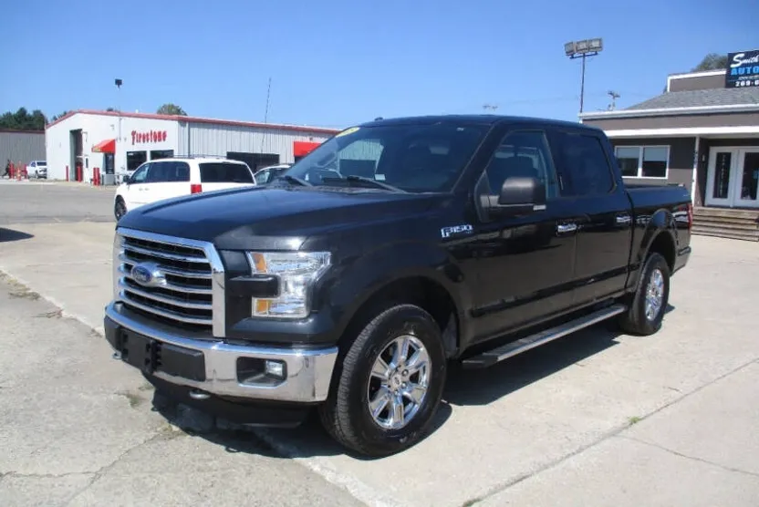 2015 Ford F-150 XLT photo 1