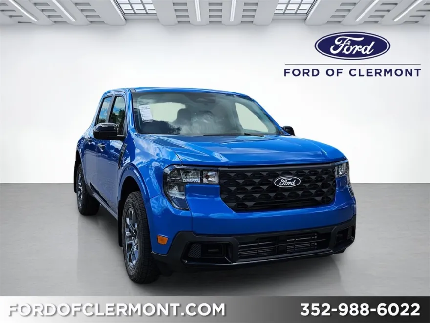 2025 Ford Maverick XLT photo 1