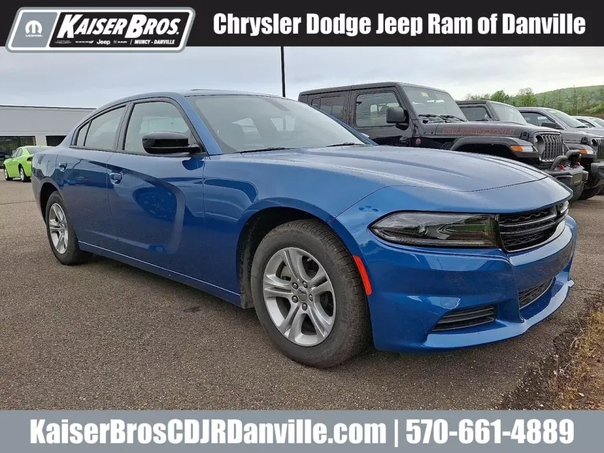 2023 Dodge Charger SXT photo 1