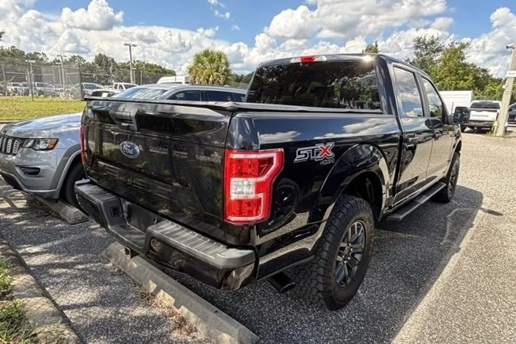 2020 Ford F-150 XL photo 1