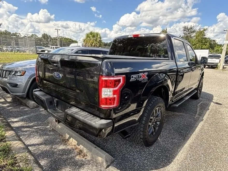 2020 Ford F-150 XL photo 1