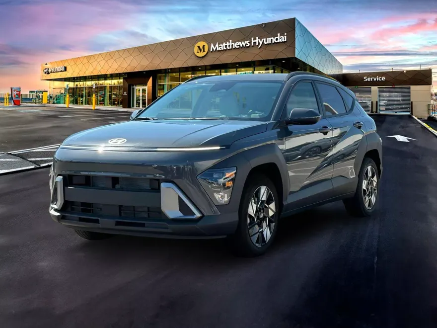 2025 Hyundai Kona SEL photo 1