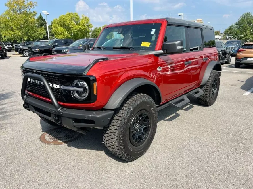 2024 Ford Bronco Wildtrak photo 1