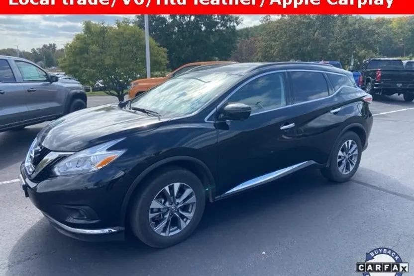 2017 Nissan Murano SV photo 1