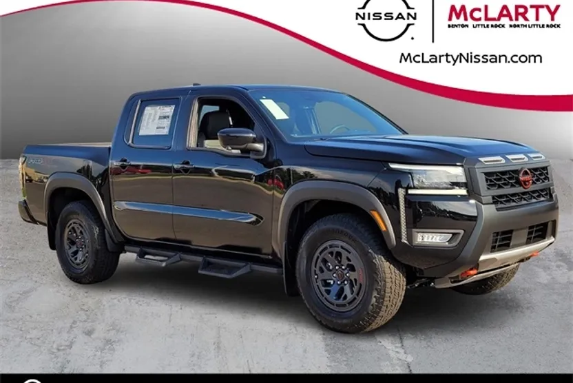 2026 Nissan Frontier Crew Cab PRO-4X photo 1
