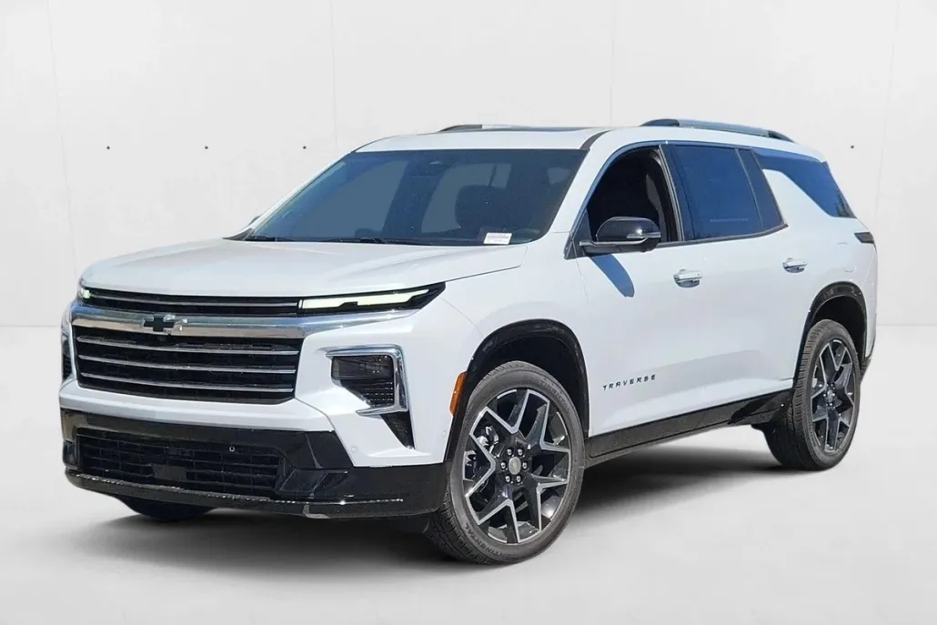 2026 Chevrolet Traverse High Country photo 1
