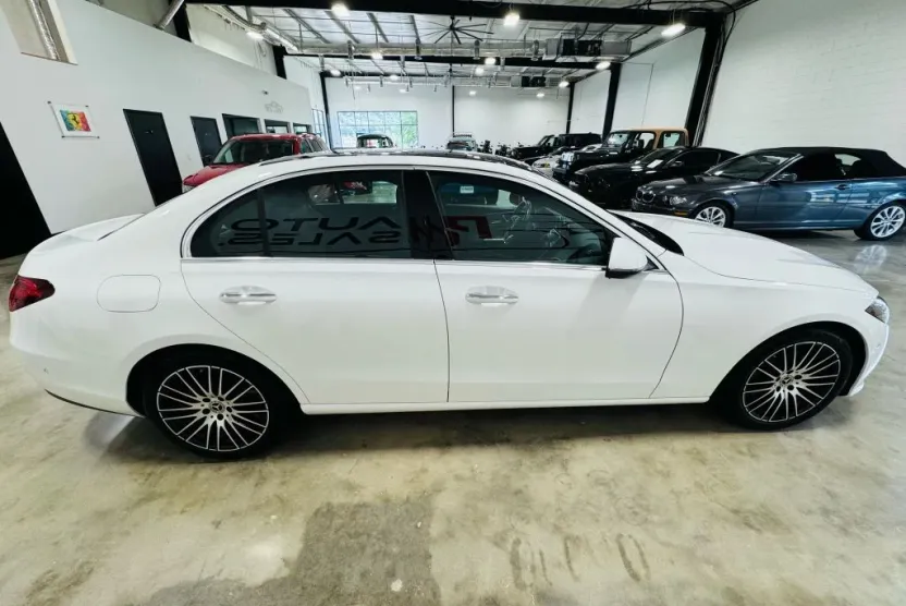 2024 Mercedes Benz C 300 Sedan photo 1