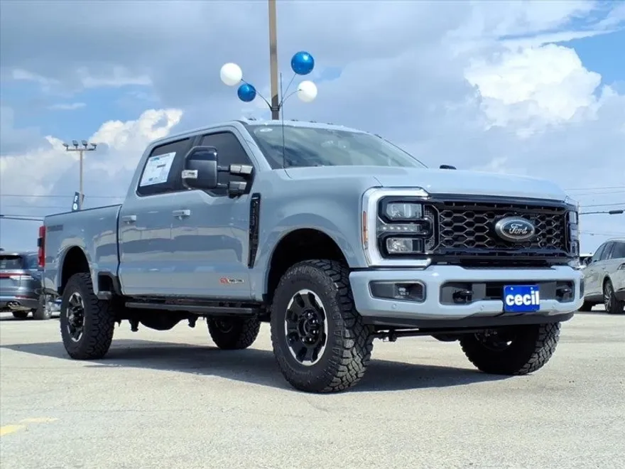 2026 Ford F-350 photo 1