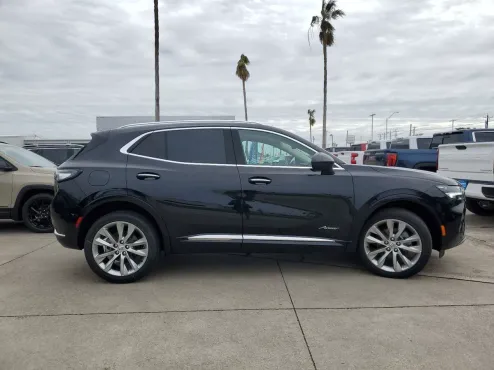 2023 Buick Envision Avenir photo 4