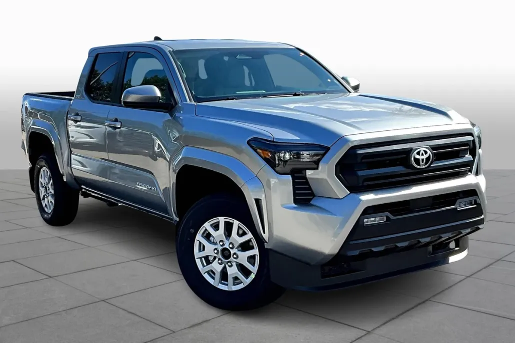 2025 Toyota Tacoma SR5 photo 1