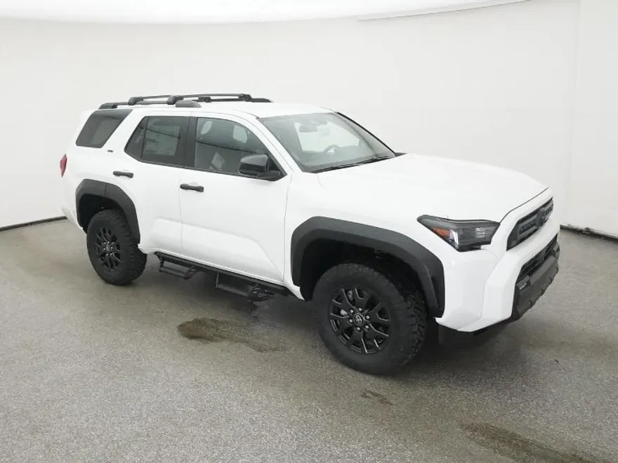 2025 Toyota 4Runner SR5 photo 1