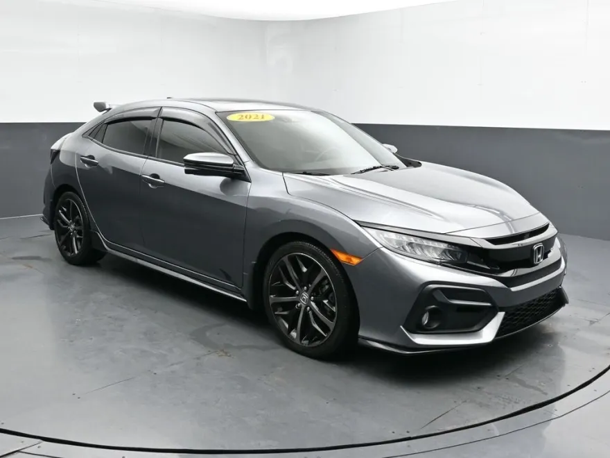 2021 Honda Civic Hatchback Sport Touring photo 1