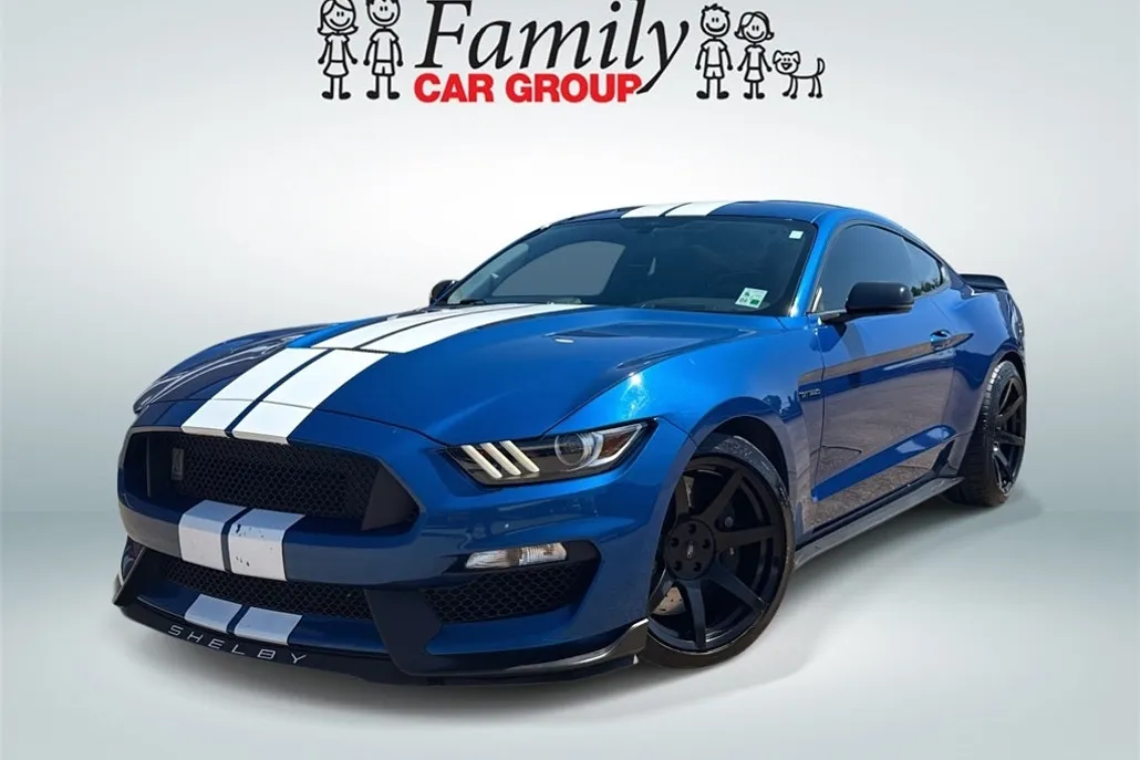 2017 Ford Mustang Shelby GT350 photo 1