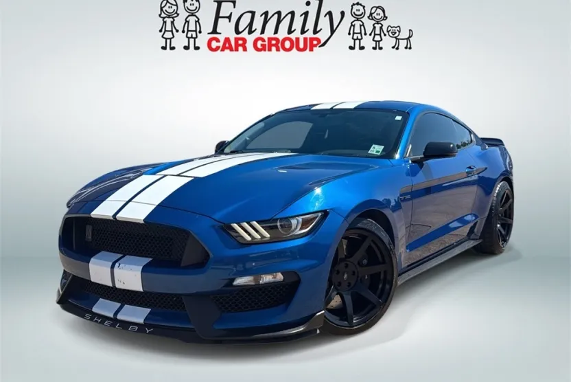 2017 Ford Mustang Shelby GT350 photo 1