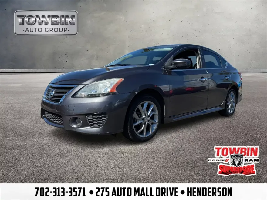 2013 Nissan Sentra SR photo 1