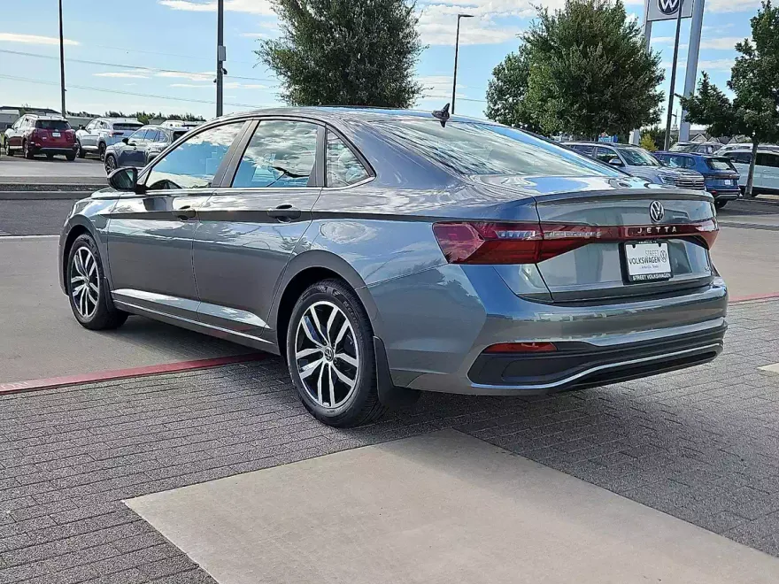 2025 Volkswagen Jetta 1.5T SE photo 1