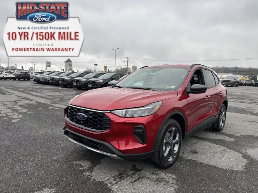 2025 Ford Escape ST-Line photo 1