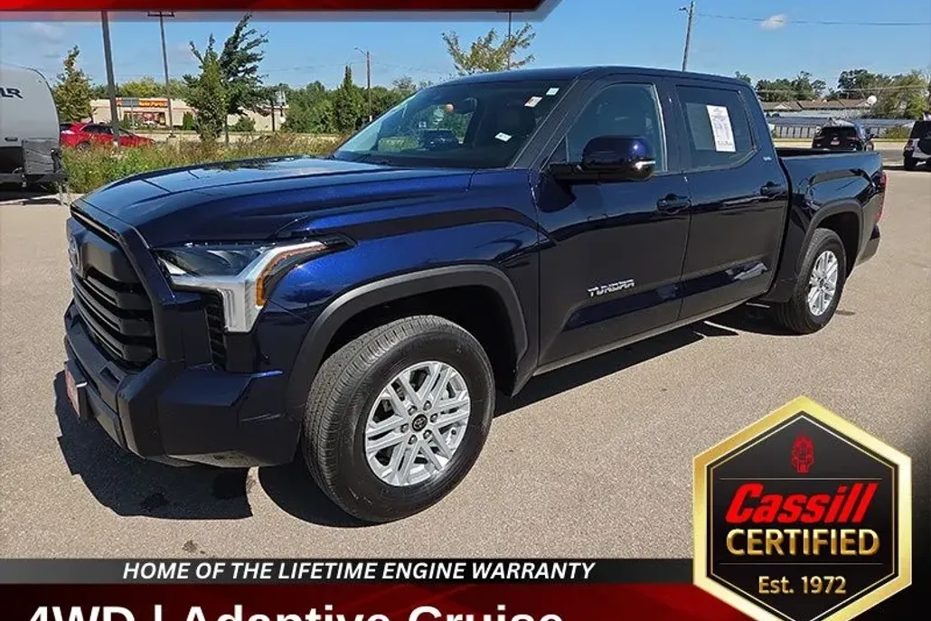 2023 Toyota Tundra SR5 photo 1