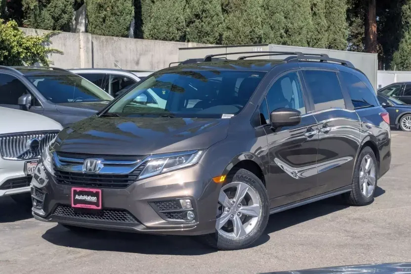 2019 Honda Odyssey EX-L photo 1