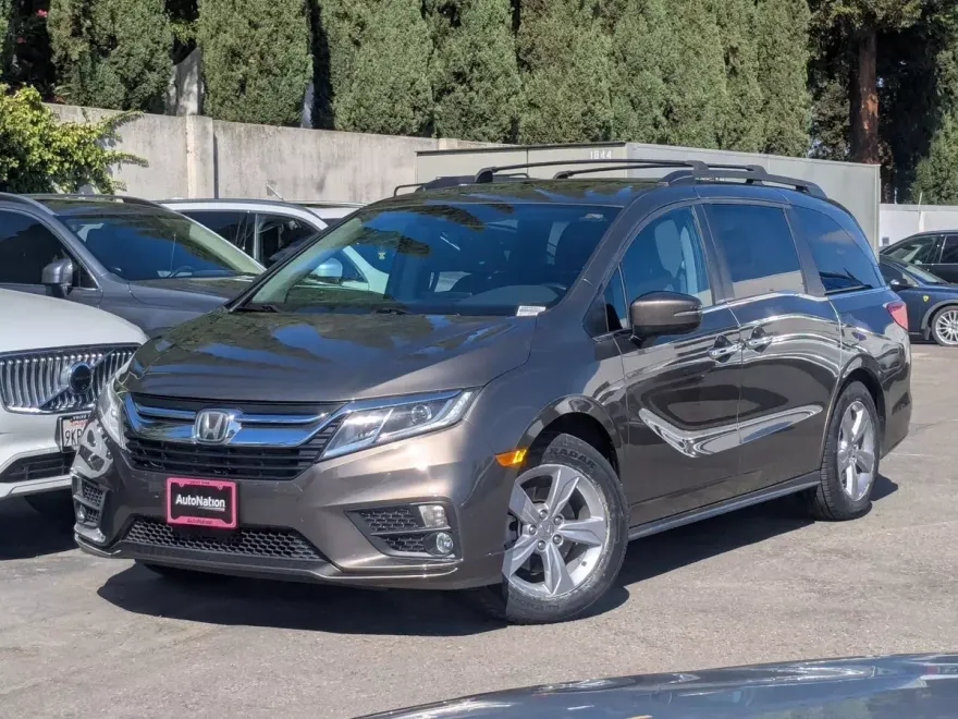 2019 Honda Odyssey EX-L photo 1