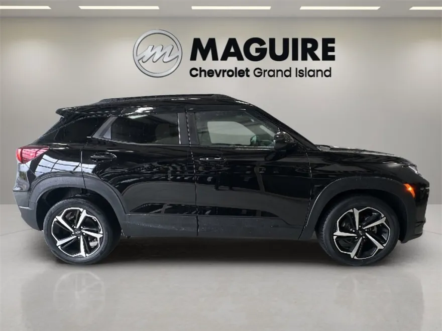 2023 Chevrolet Trailblazer RS photo 1