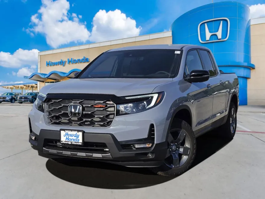 2025 Honda Ridgeline TrailSport photo 1