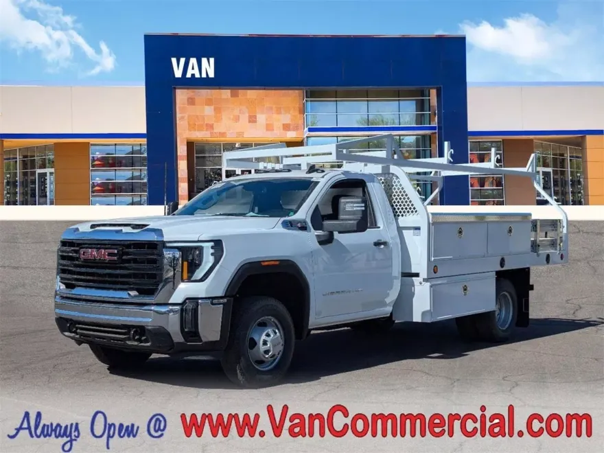 2025 Gmc Sierra 3500 HD Pro photo 1