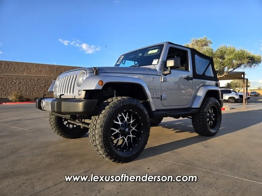 2018 Jeep Wrangler Sahara photo 1