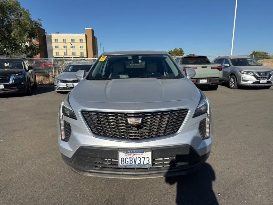 2019 Cadillac XT4 Luxury photo 1
