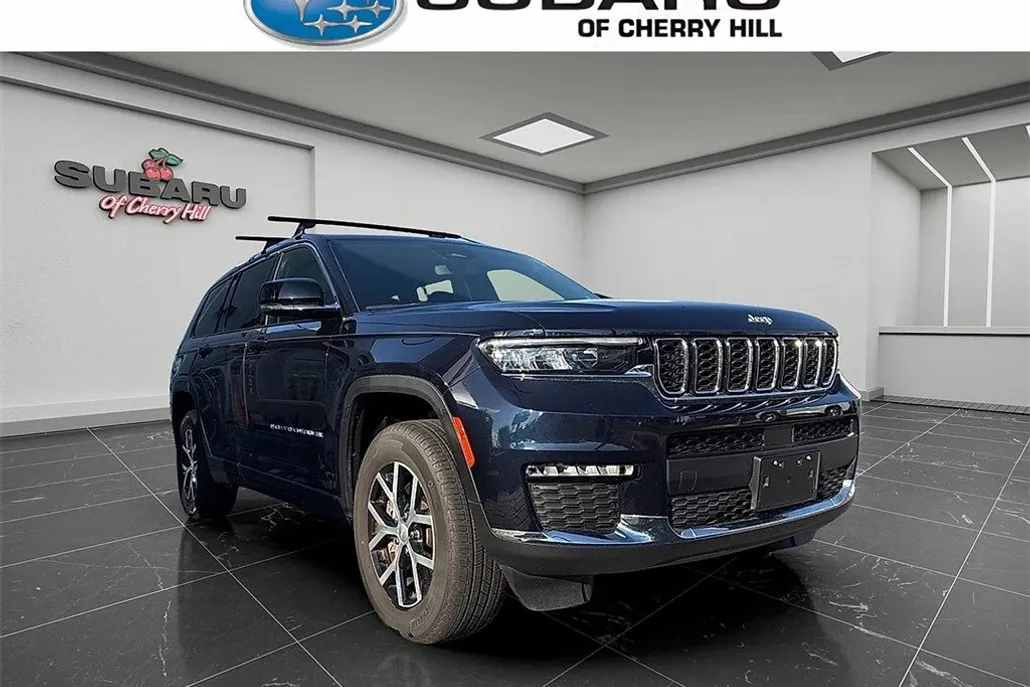 2024 Jeep Grand Cherokee Limited photo 1