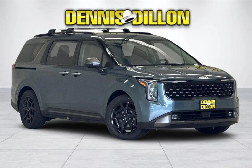 2025 Kia Carnival SX photo 1
