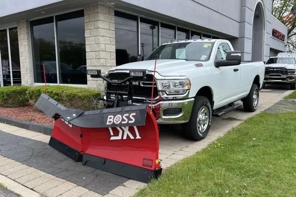 2024 Ram 2500 Tradesman photo 1