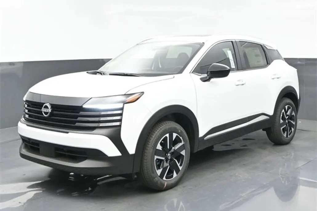 2026 Nissan Kicks SV photo 1