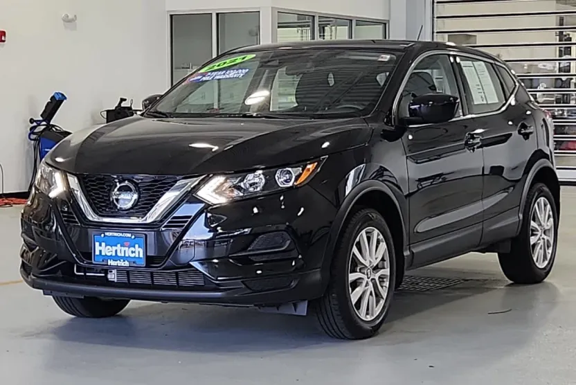 2021 Nissan Rogue Sport S photo 1