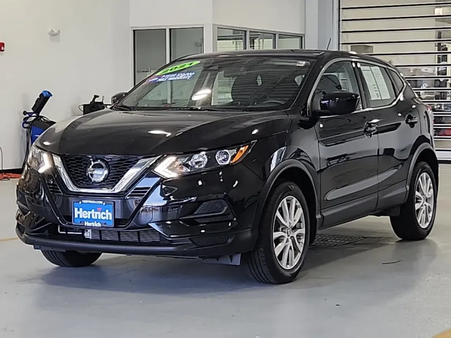 2021 Nissan Rogue Sport S photo 1