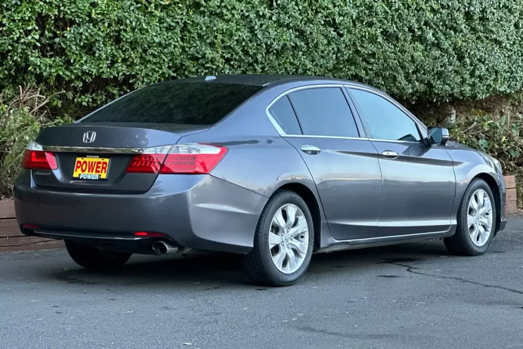 2015 Honda Accord EX-L photo 1