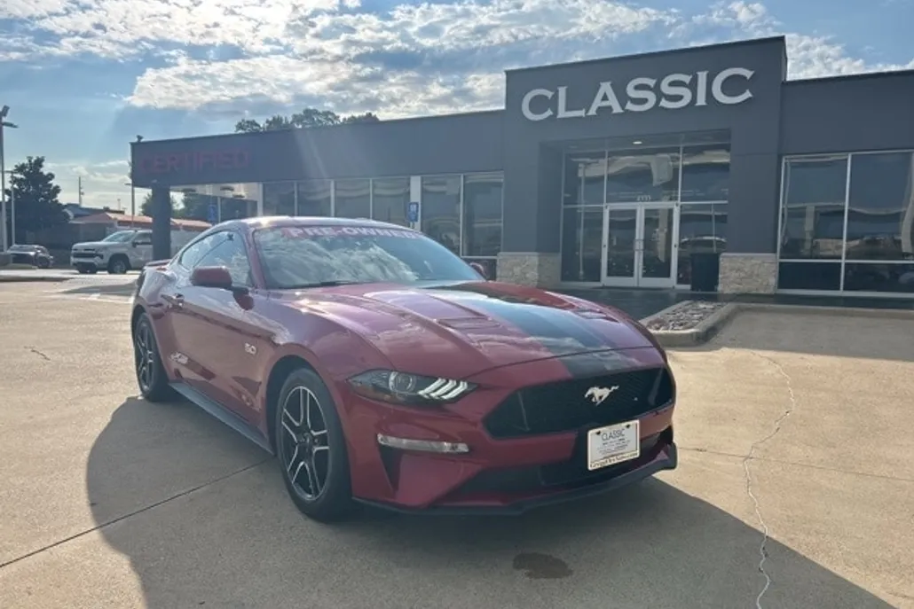 2023 Ford Mustang GT Premium photo 1